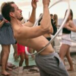Gigimigi shaker u obliku hula hoopa